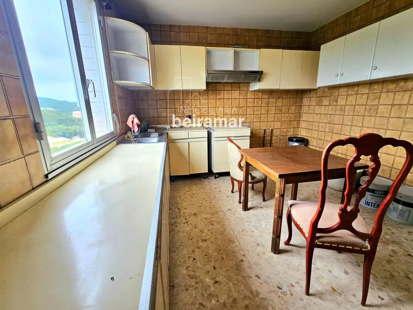 Habitación de Piso en venta en Ribeira con Calefacción y Trastero