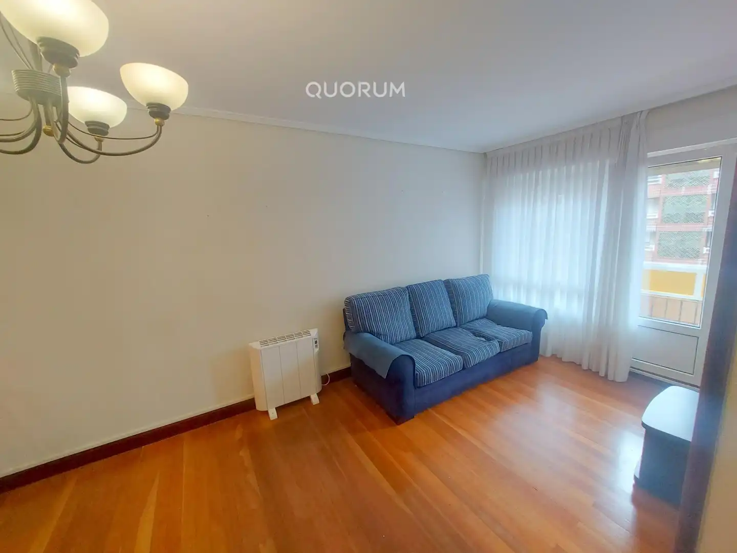 Living room of Flat for sale in Bilbao   with Balcony