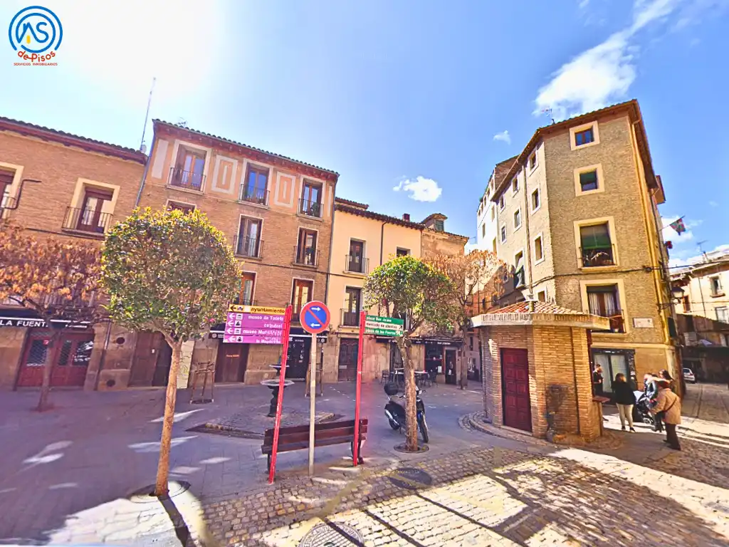 Vista exterior de Local de lloguer en Tudela