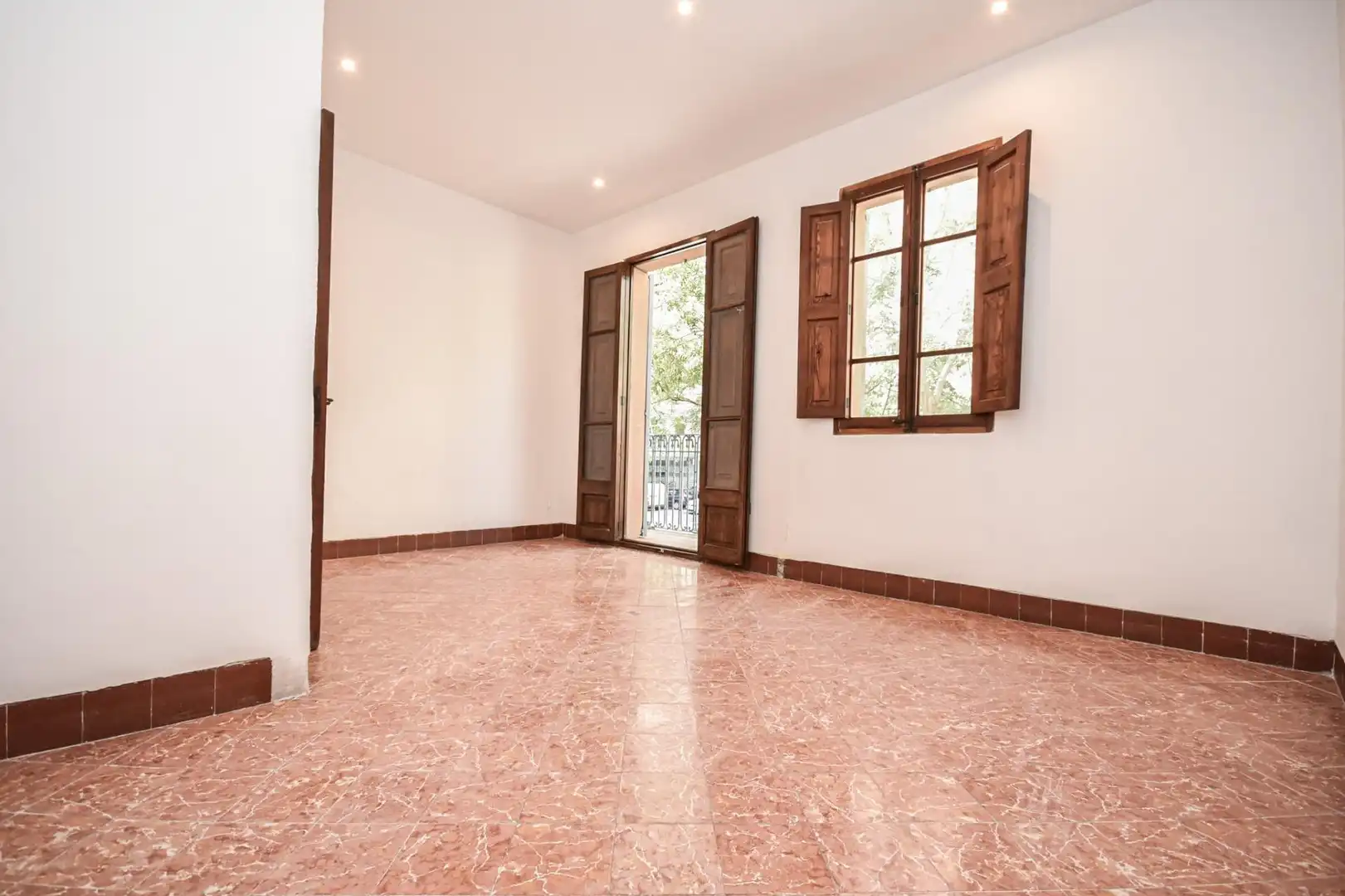 Wohnung zur Miete in  Palma de Mallorca mit Terrasse, Abstellraum und Balkon