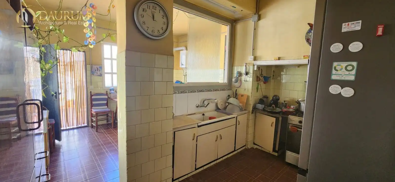 Cuina de Casa adosada en venda en Valencia amb Aire condicionat, Terrassa i Traster