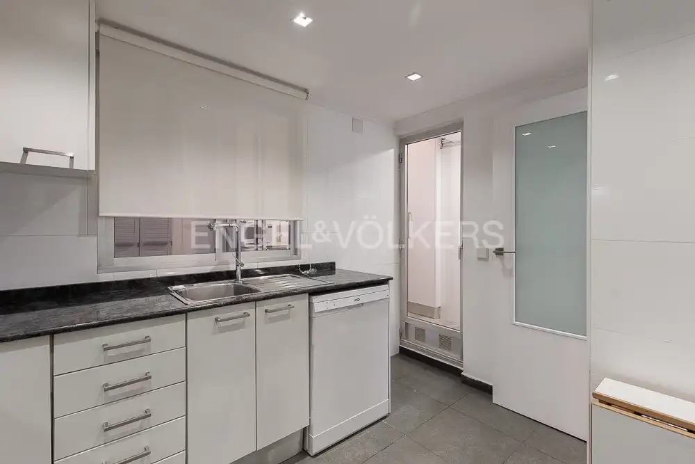Flat with lift to rent in Gran Via del Marqués del Túria, imagen 12