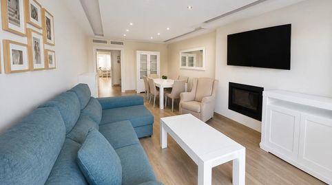 Foto 4 de Piso en venta en La Concha - Resina Golf, Estepona