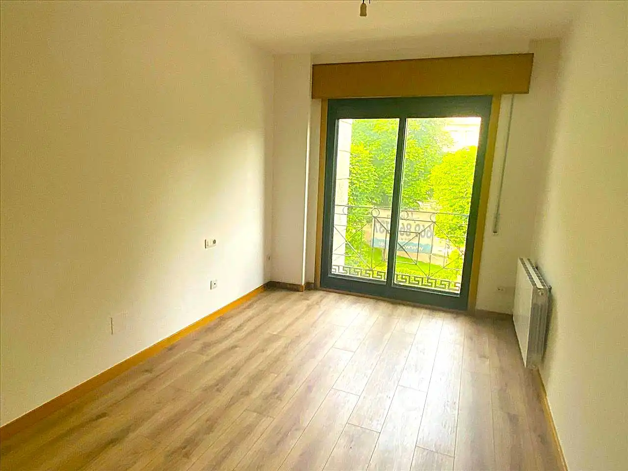 Bedroom of Flat for sale in Mondariz-Balneario  with Parquet flooring