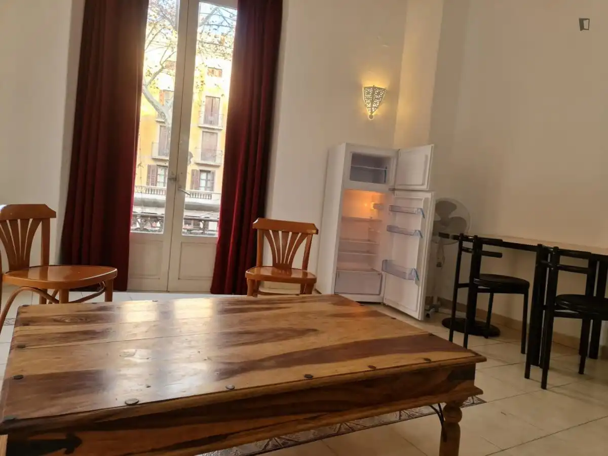 Appartement compact avec ascenseur à louer à Ciutat Vella, imagen 8