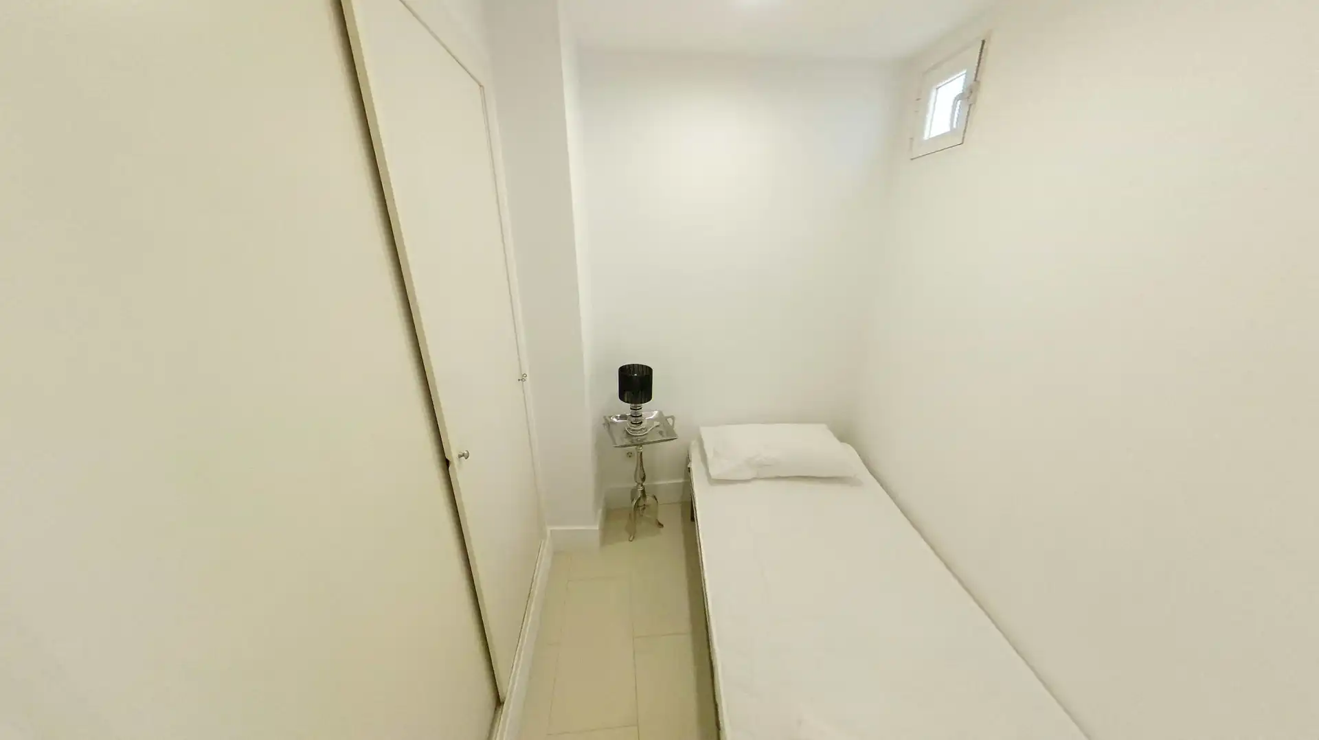 Flat with terrace to rent in Calle del Salitre, imagen 13