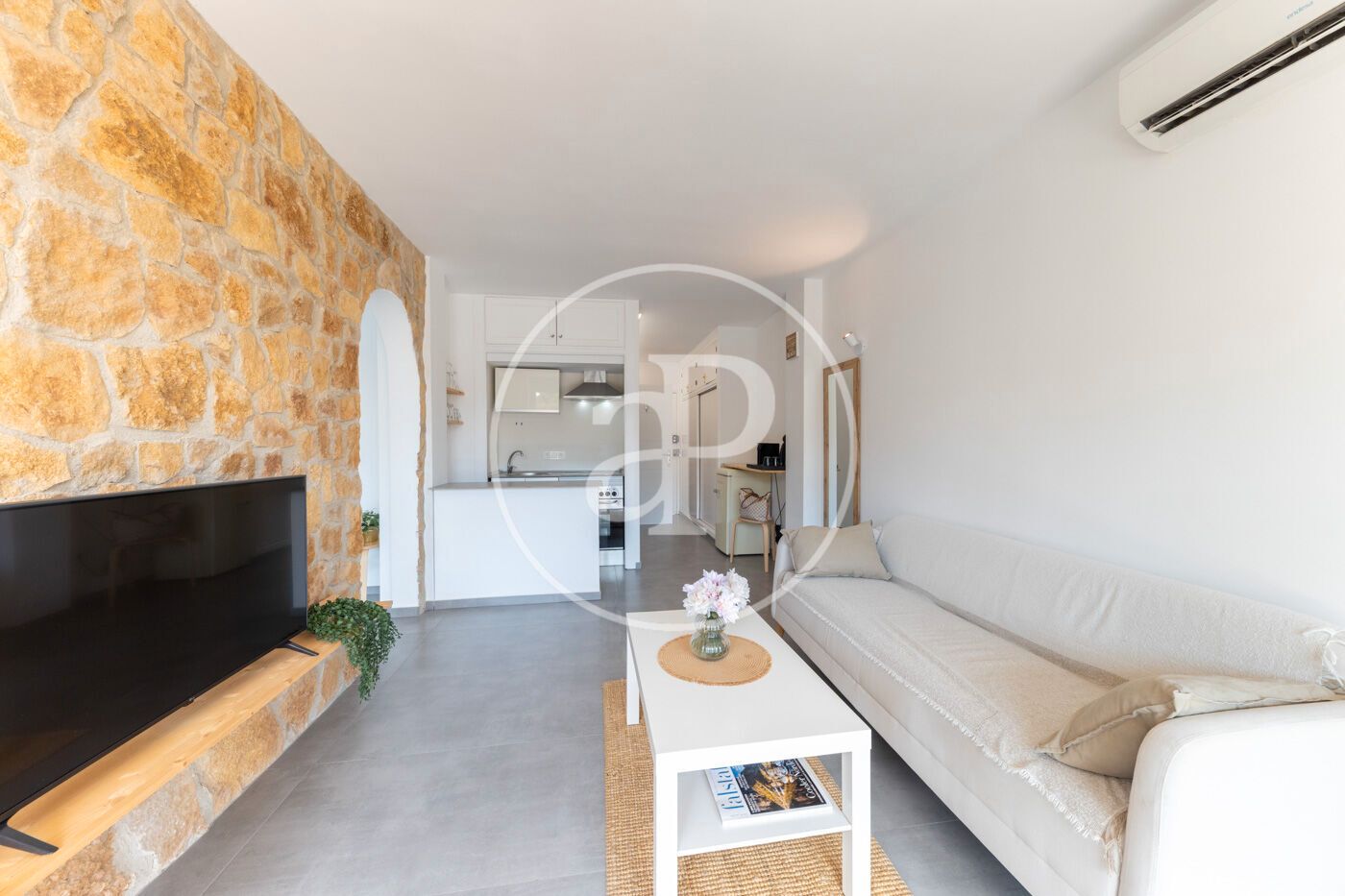 Living room of Flat for sale in Calvià  with Air Conditioner, Private garden and Terrace