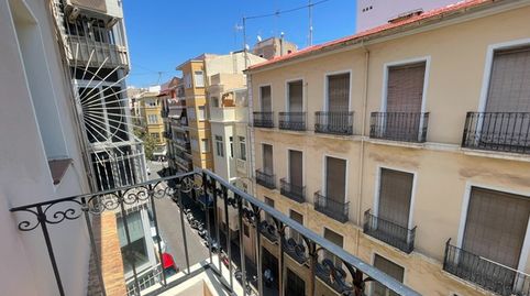 Foto 3 de Pis en venda a Calle José Gutiérrez Petén, Mercado, Alicante / Alacant