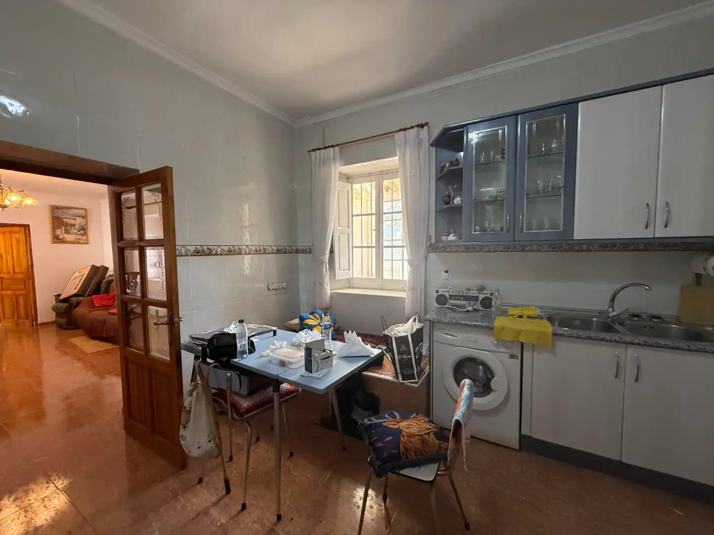 Cuina de Casa o xalet en venda en Cervatos de la Cueza amb Traster i Moblat