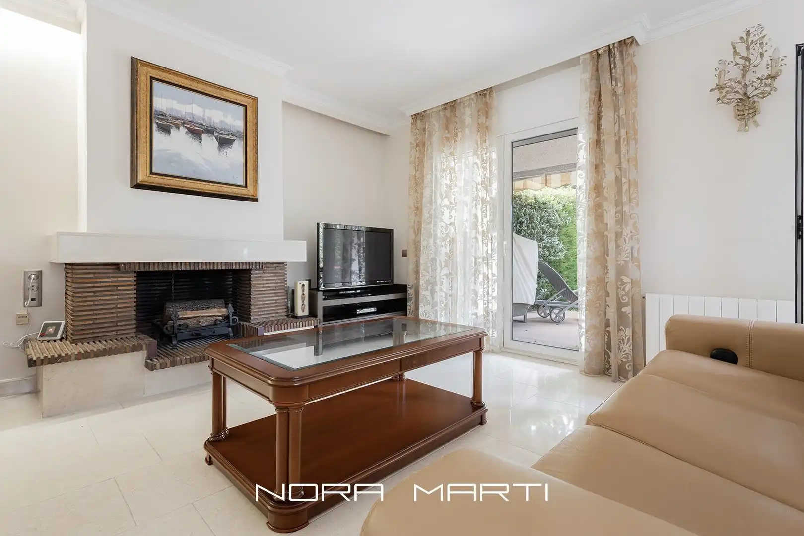 Wohnzimmer von Einfamilien-Reihenhaus zum Verkauf in Sant Andreu de Llavaneres mit Heizung, Privatgarten und Terrasse