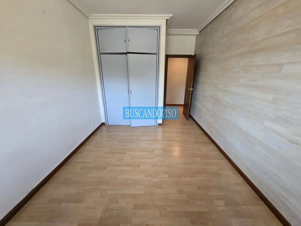 Flat for rent in  Logroño  with Heating, Parquet flooring and Terrace