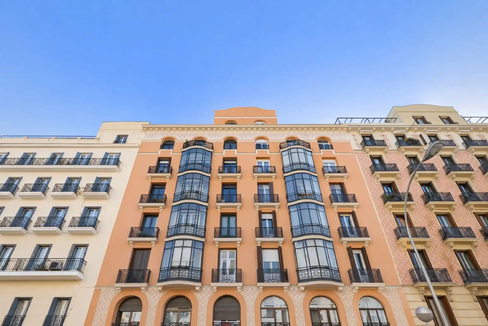Exterior view of Flat for rent in Madrid  with Air Conditioner, Heating and Furnished