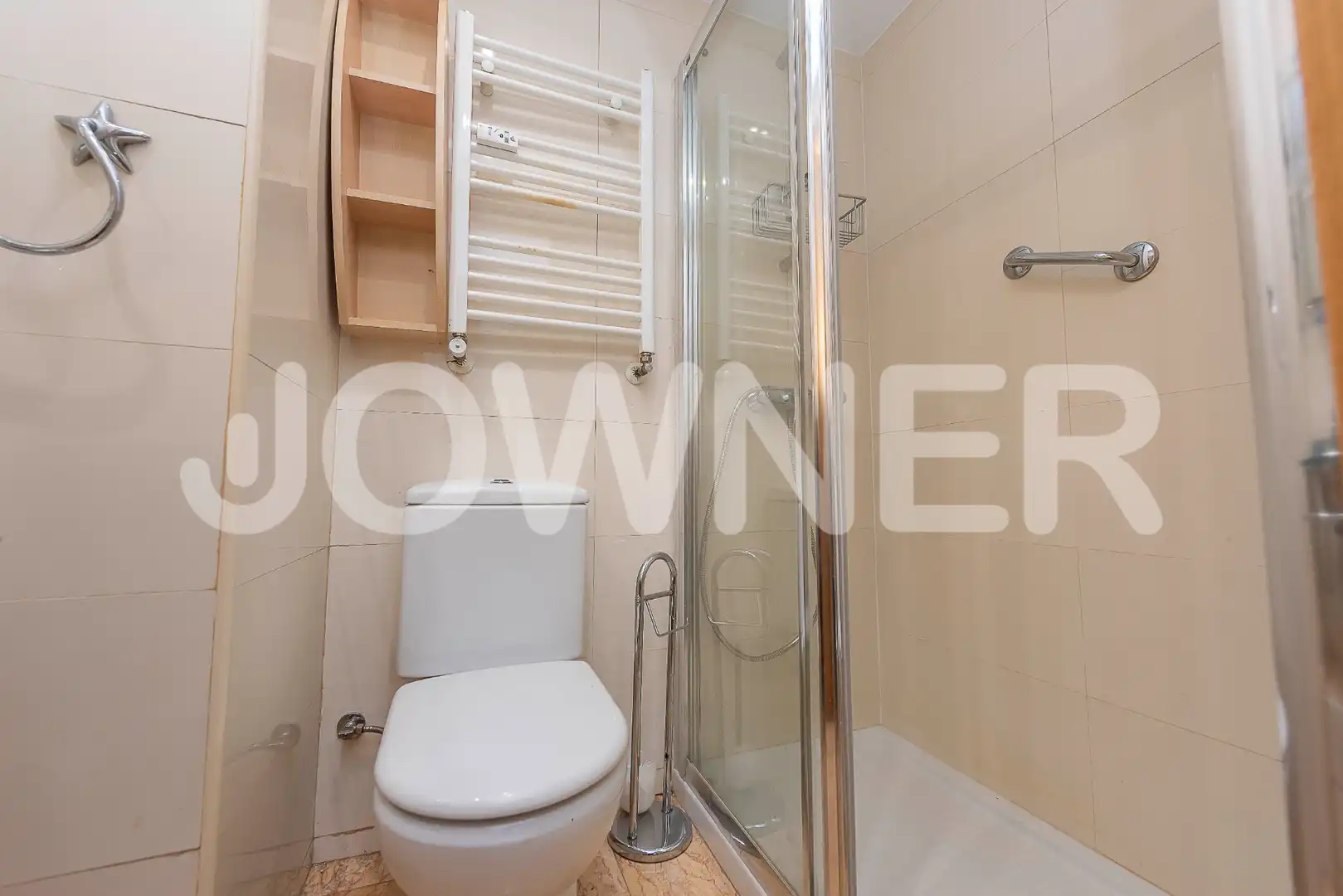 Badezimmer von Wohnung zur Miete in Madrid mit Klimaanlage, Heizung und Terrasse