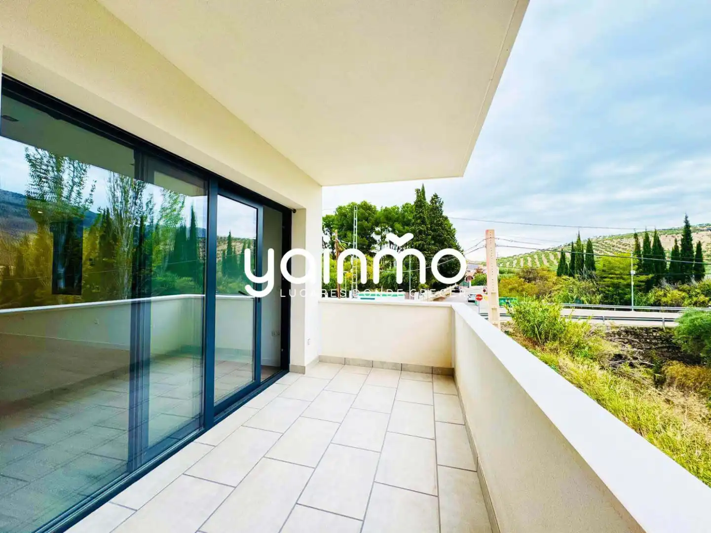 Vista exterior de Piso en venta en La Guardia de Jaén con Aire acondicionado, Calefacción y Jardín privado