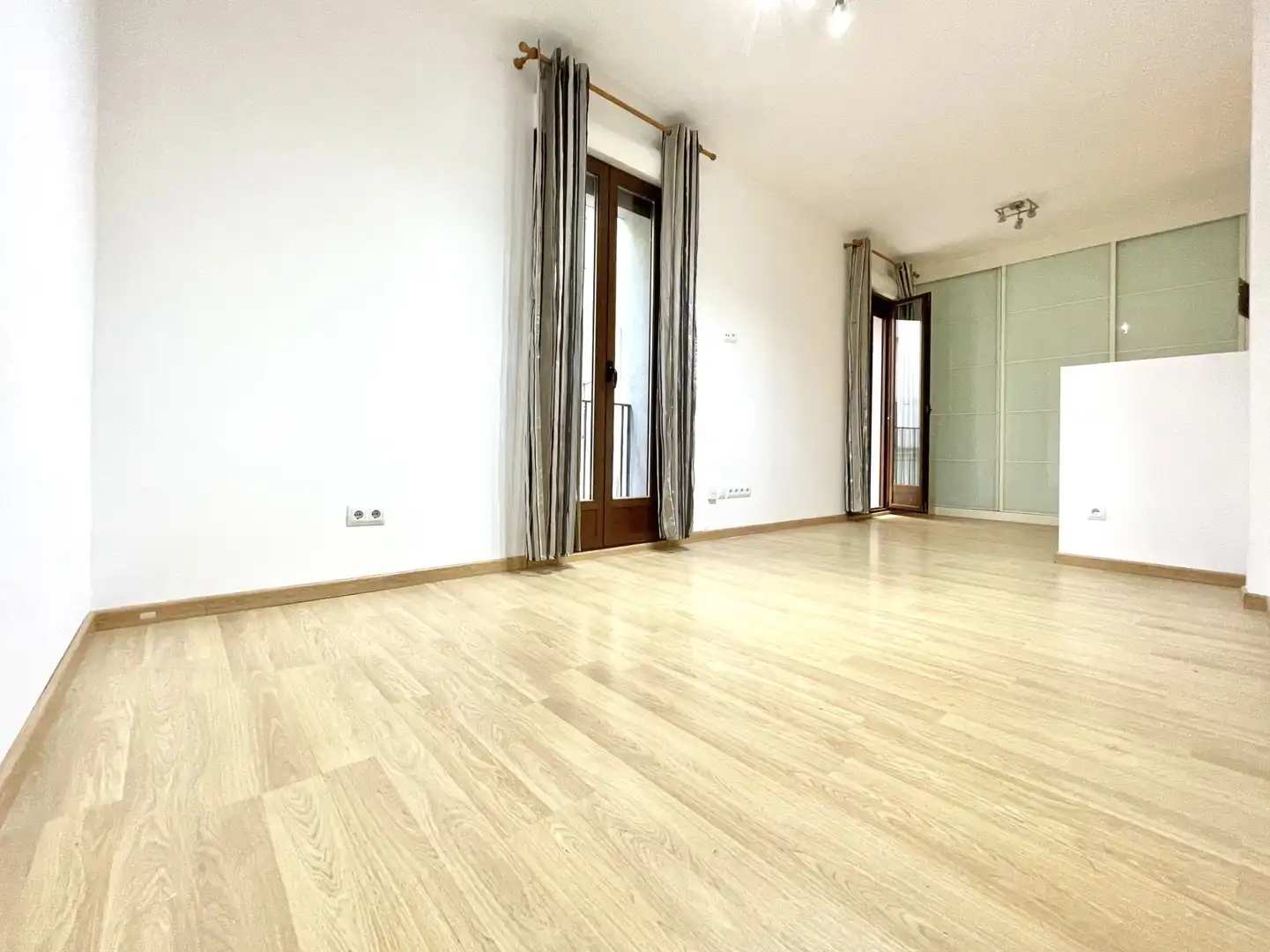 Flat with lift to rent in RIOS ROSAS