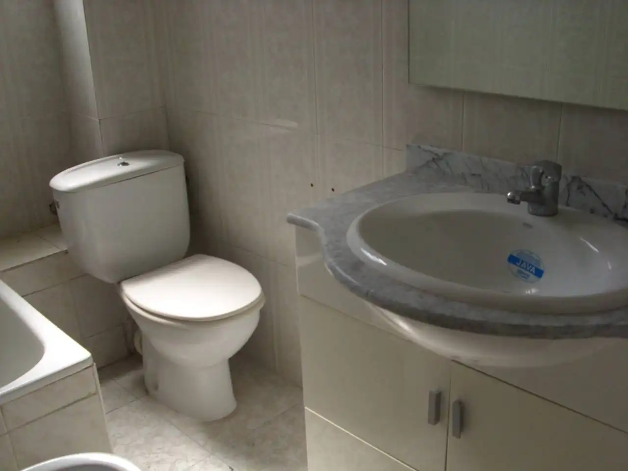 Baño de Piso en venta en Elda con Balcón