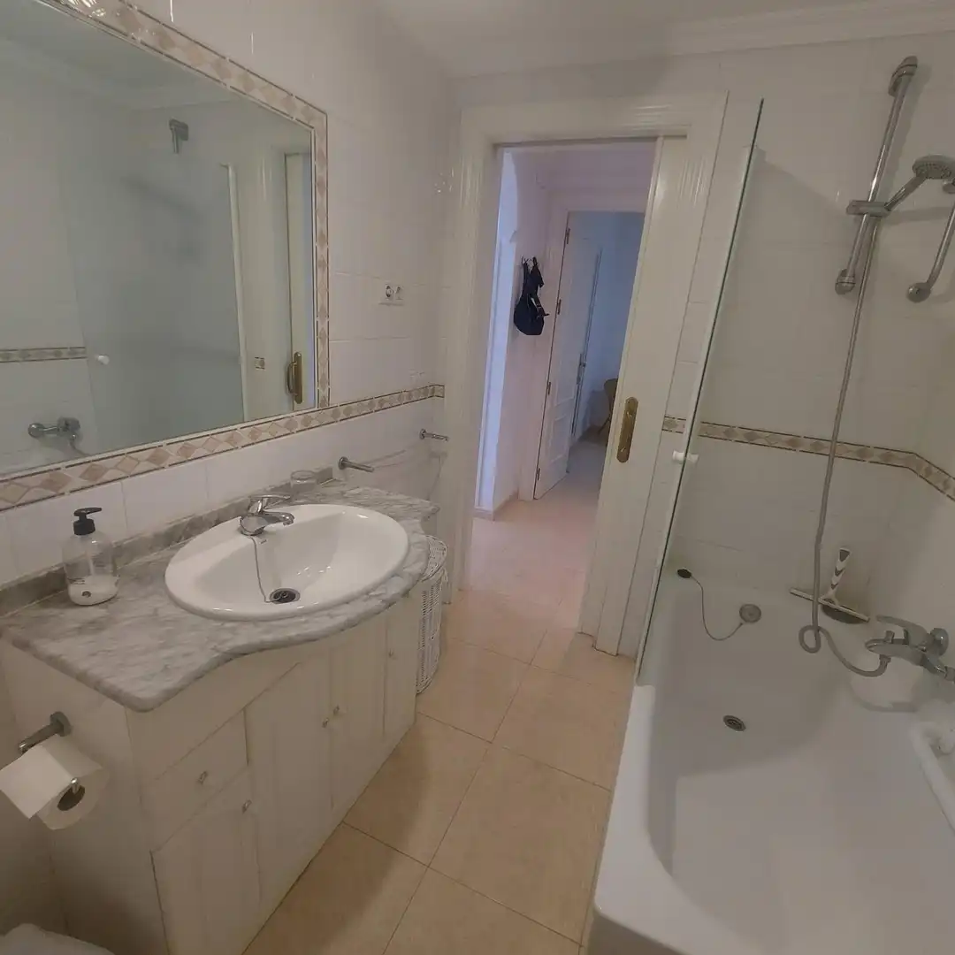 Apartament amb ascensor en venda a Torrequebrada, imagen 21