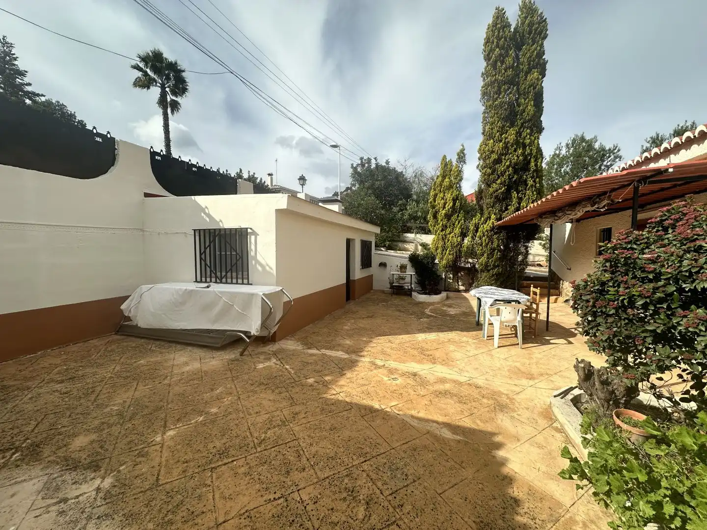 Vista exterior de Casa o xalet en venda en Algar de Palància amb Aire condicionat, Calefacció i Jardí privat
