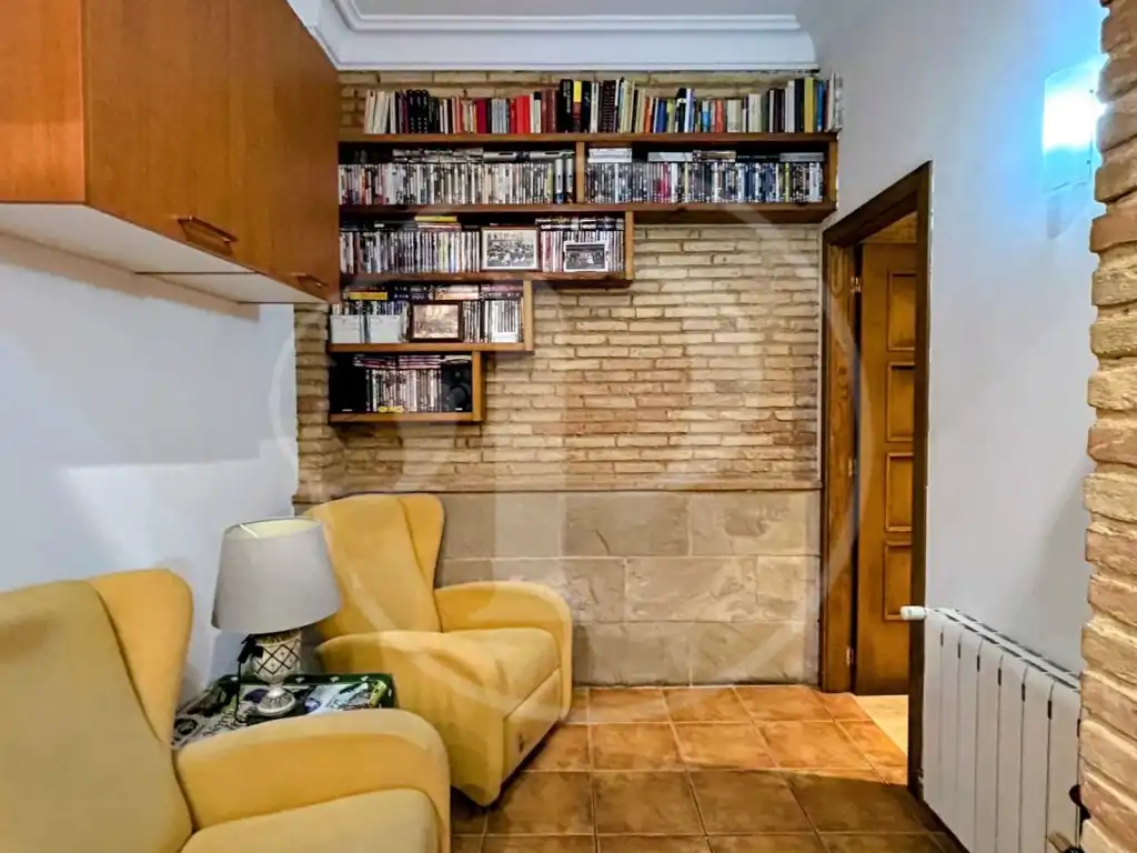 Sala d'estar de Pis en venda en Valencia amb Aire condicionat