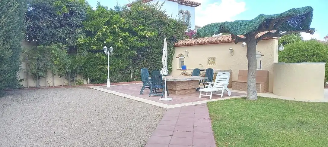 Terrassa de Casa o xalet en venda en Mont-roig del Camp amb Aire condicionat, Calefacció i Jardí privat