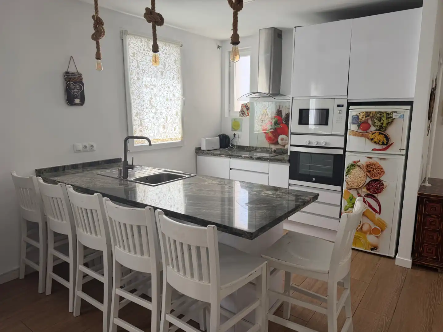 Cocina de Piso de alquiler en Málaga con Aire acondicionado, Calefacción y Amueblado