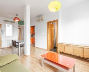 Living room of Flat for sale in  Madrid Capital  with Heating