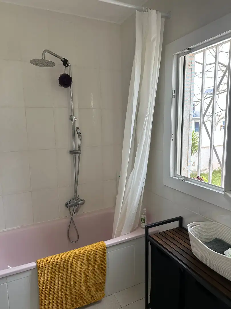 Bany de Apartament de lloguer en Vinaròs amb Aire condicionat, Terrassa i Traster