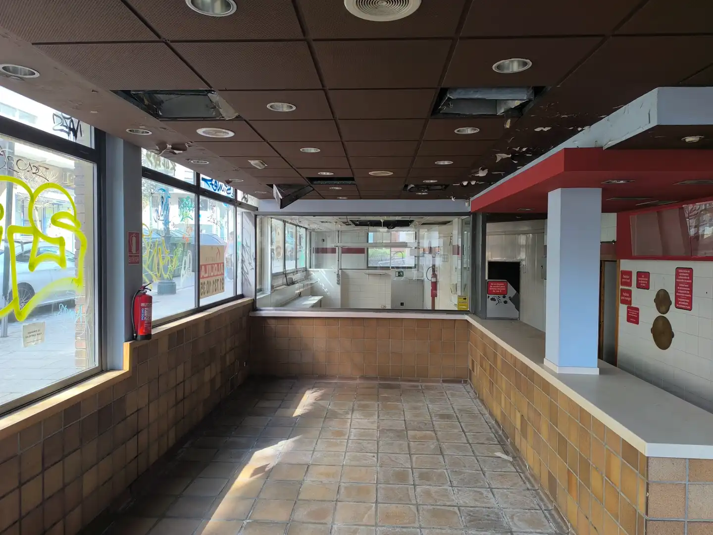 Commercial properties for rent in Rúa Zamora, 51, O Castro