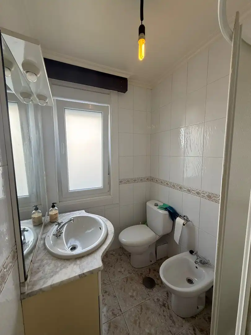 Baño de Piso de alquiler en Ferrol con Amueblado