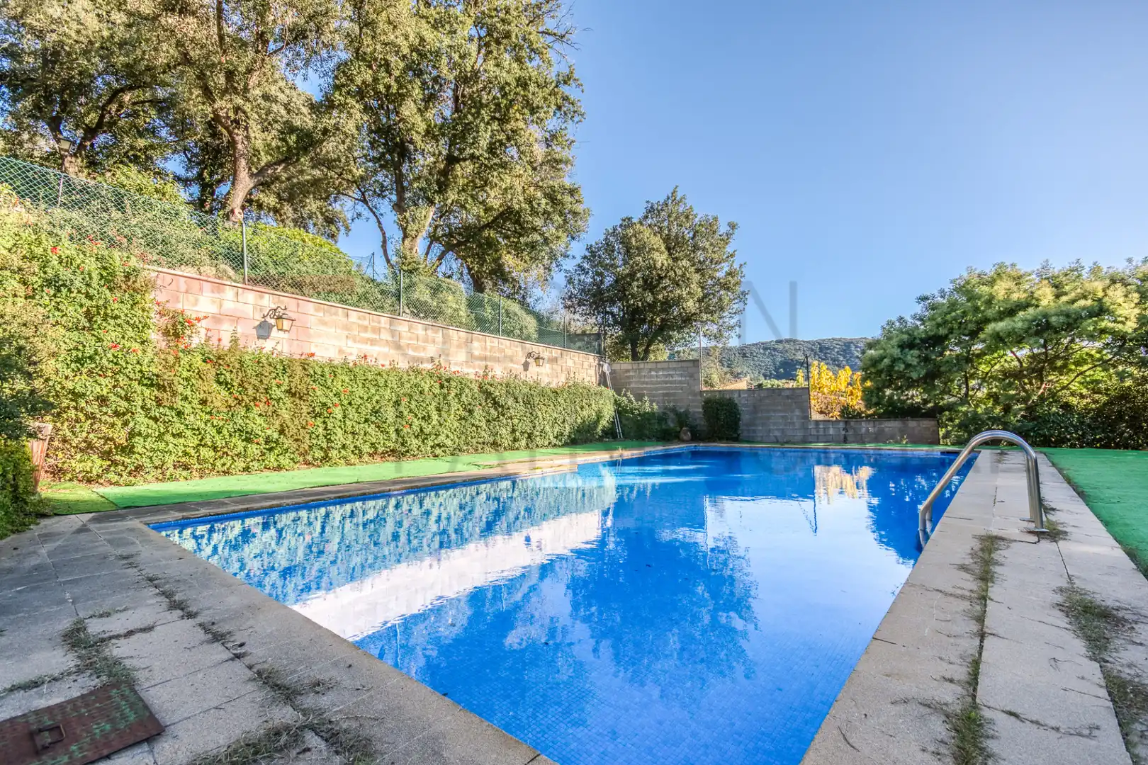 Piscina de Casa o xalet en venda en Vallromanes amb Calefacció, Jardí privat i Terrassa