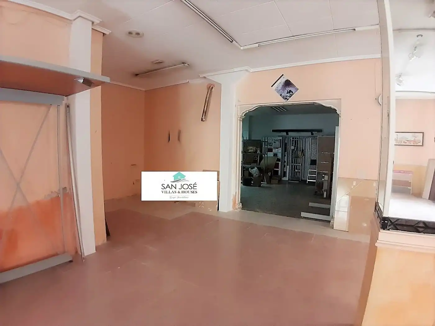 Local comercial en venda a Novelda, imagen 2