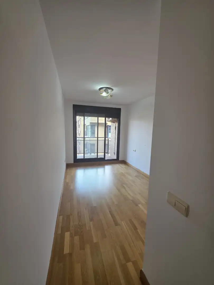Habitación de Piso en venta en Valencia con Aire acondicionado, Calefacción y Parquet