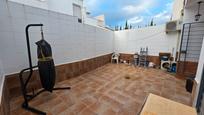Jardí de Casa adosada en venda en Pilas amb Aire condicionat i Calefacció
