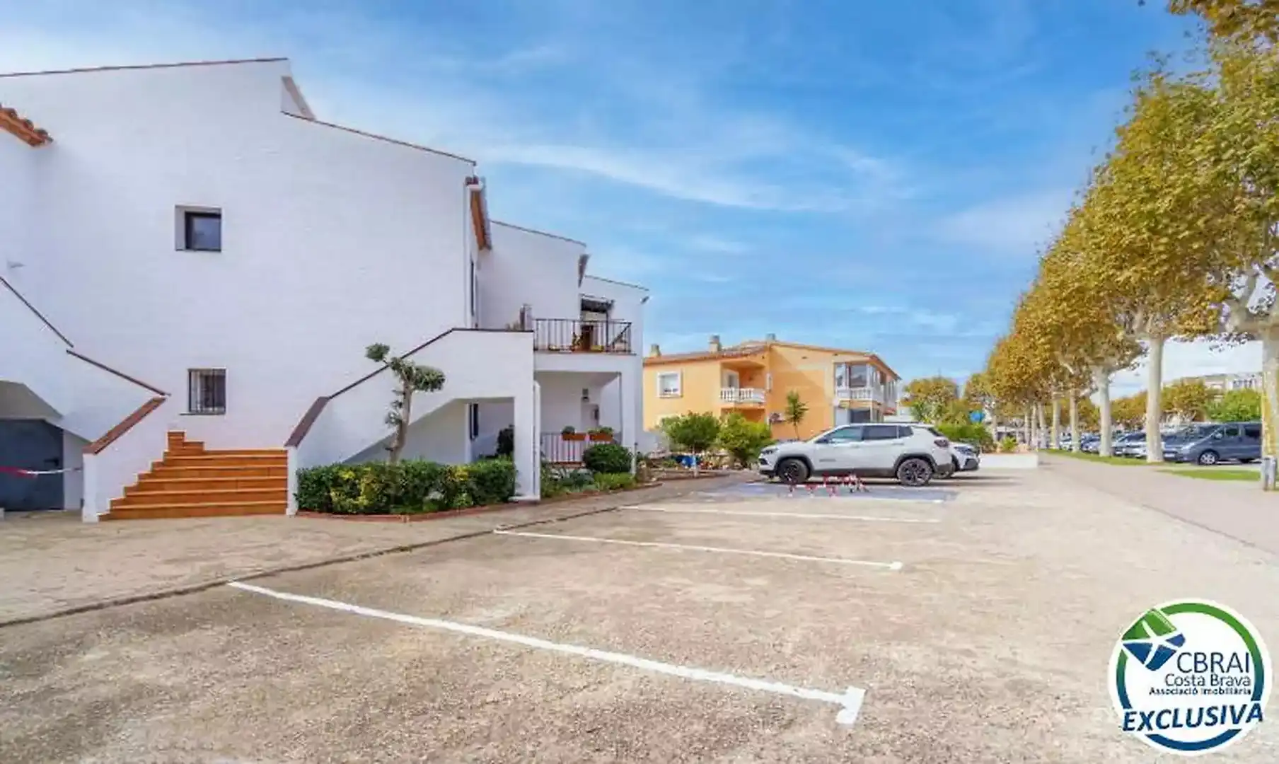 Aparcament de Pis en venda en Empuriabrava amb Aire condicionat, Calefacció i Terrassa