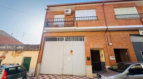 Photo 2 of Single-family semi-detached for sale in Los Yébenes, Toledo