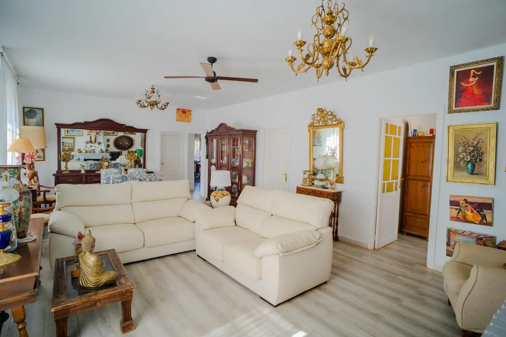 Living room of Houses for sale in Carmona  with Air Conditioner, Private garden and Terrace