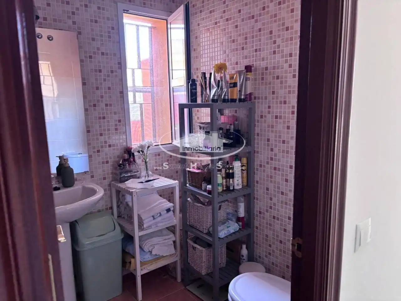 Bathroom of Detached homes for sale in Sanlúcar de Barrameda  with Air Conditioner, Heating and Private garden
