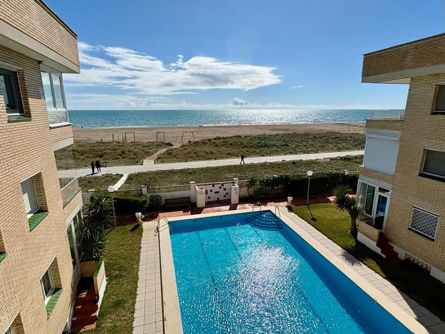 Swimming pool of Flat for sale in Castelldefels  with Private garden, Terrace and Storage room