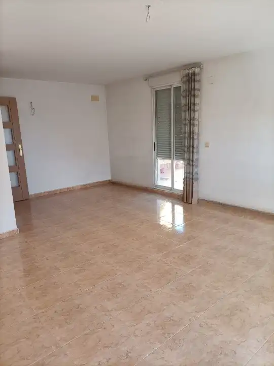 Sala de estar de Casa adosada en venta en Segorbe con Calefacción, Terraza y Balcón