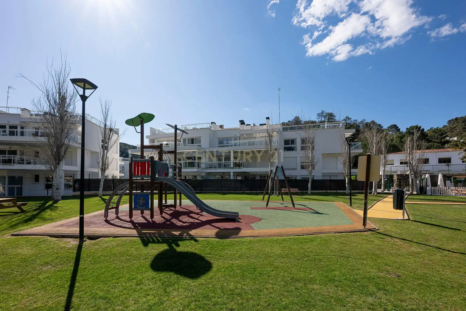 Vista exterior de Apartamento en venta en Benahavís con Aire acondicionado, Trastero y Lavadora