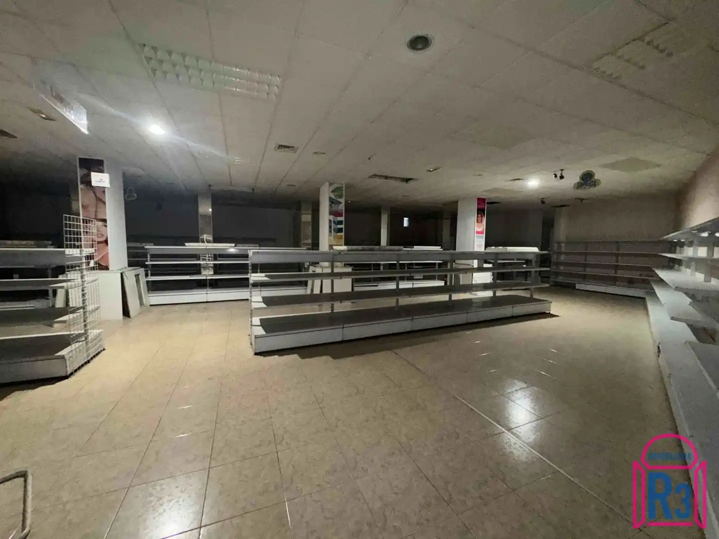 Business premises to rent in Ramiro Valbuena, imagen 11
