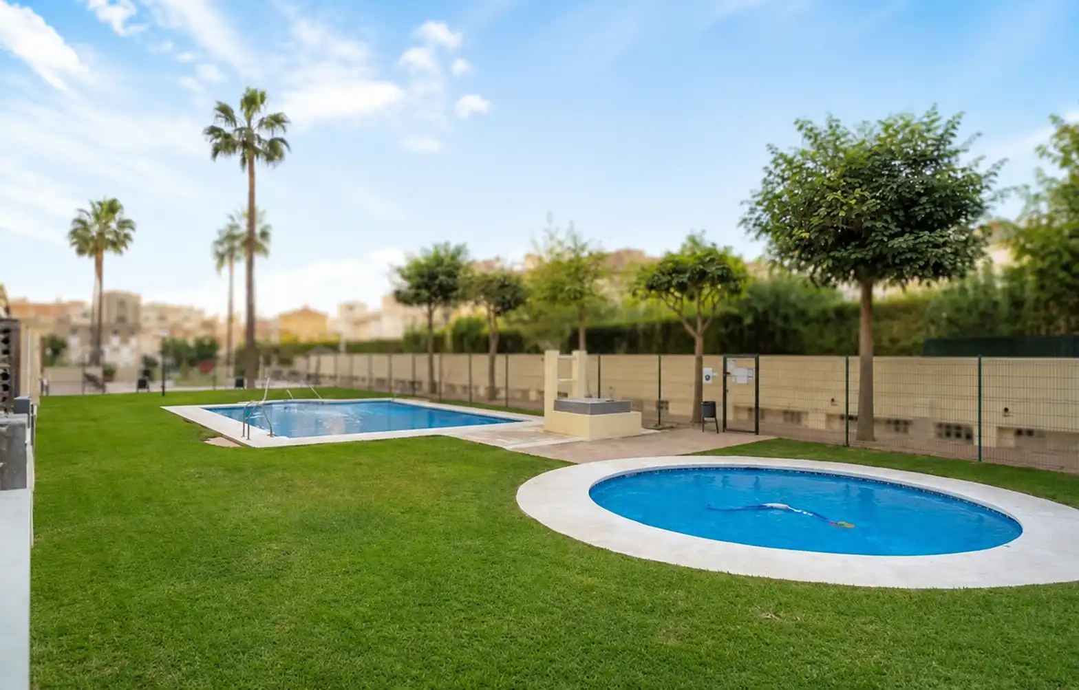 Piscina de Piso en venta en La Cala del Moral