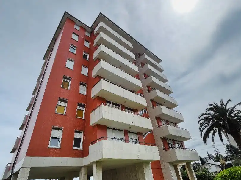 Piso con piscina en venta en Av. Enrique Mowinckel 57, imagen 5