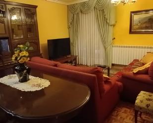 Living room of Flat to rent in Villamuriel de Cerrato