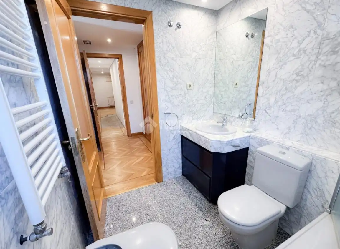 Flat with pool for sale in Barajas, imagen 25