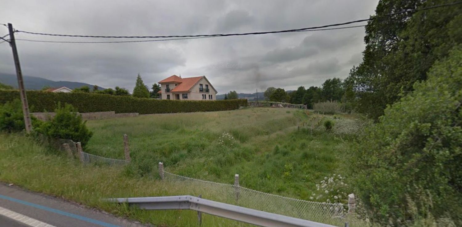 Residencial en venda en Meis