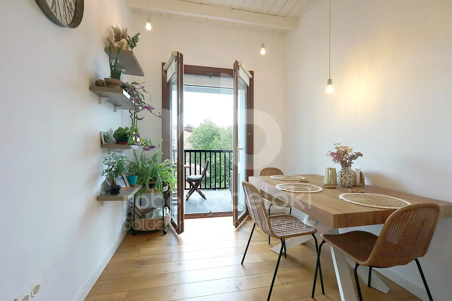 Dining room of Flat for sale in Irun   with Heating, Terrace and Balcony