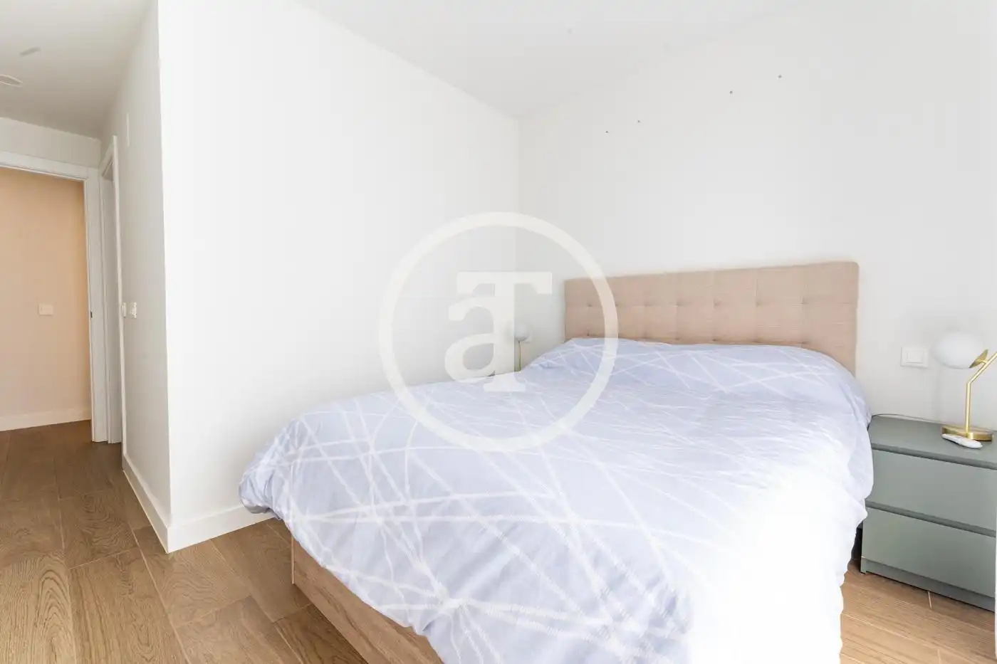Flat for rent in Calle de San Aquilino, Almenara -Ventilla