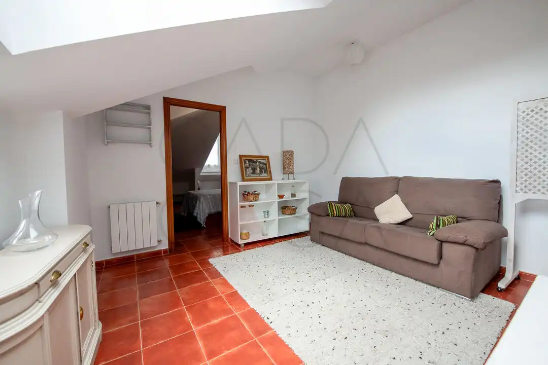 Sala d'estar de Pis en venda en El Astillero   amb Calefacció i Terrassa