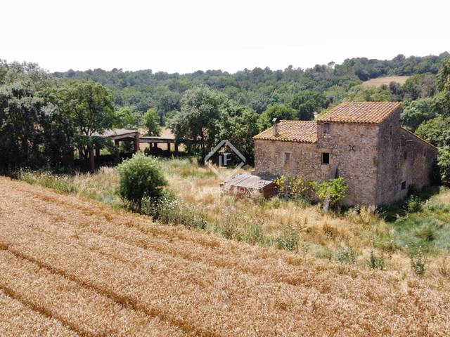 Finca rústica en Venta en Cabanelles